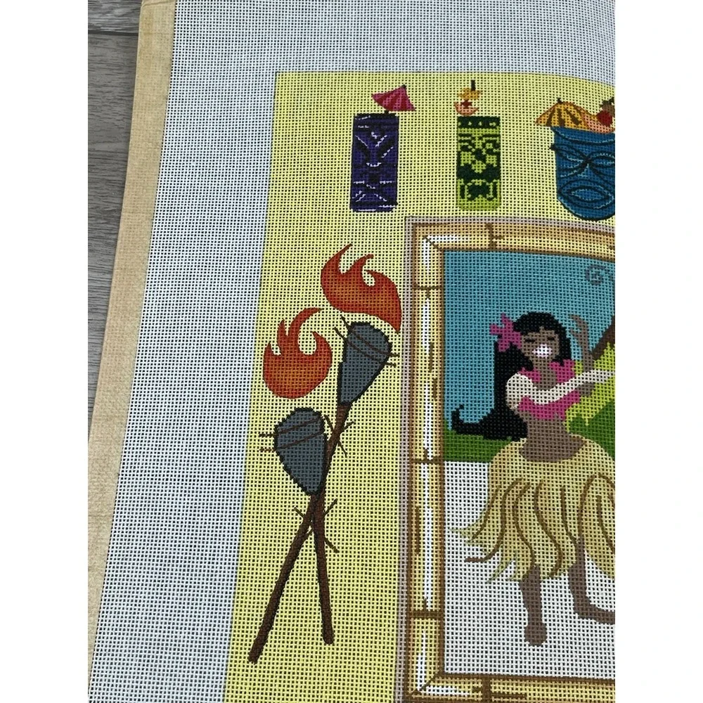 Patty Paints Hand Painted Needlepoint Canvas Hawaii Tiki Hawaiian Tropical 17ct
